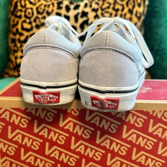 Vans Old Skool - women’s 7.5 - Picture 4 of 9